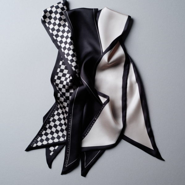 KINETIC - TWILLY SILK SCARF